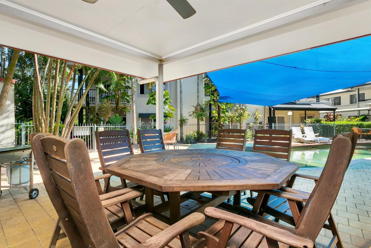 Cairns Reef Apartments & Motel Esterno foto