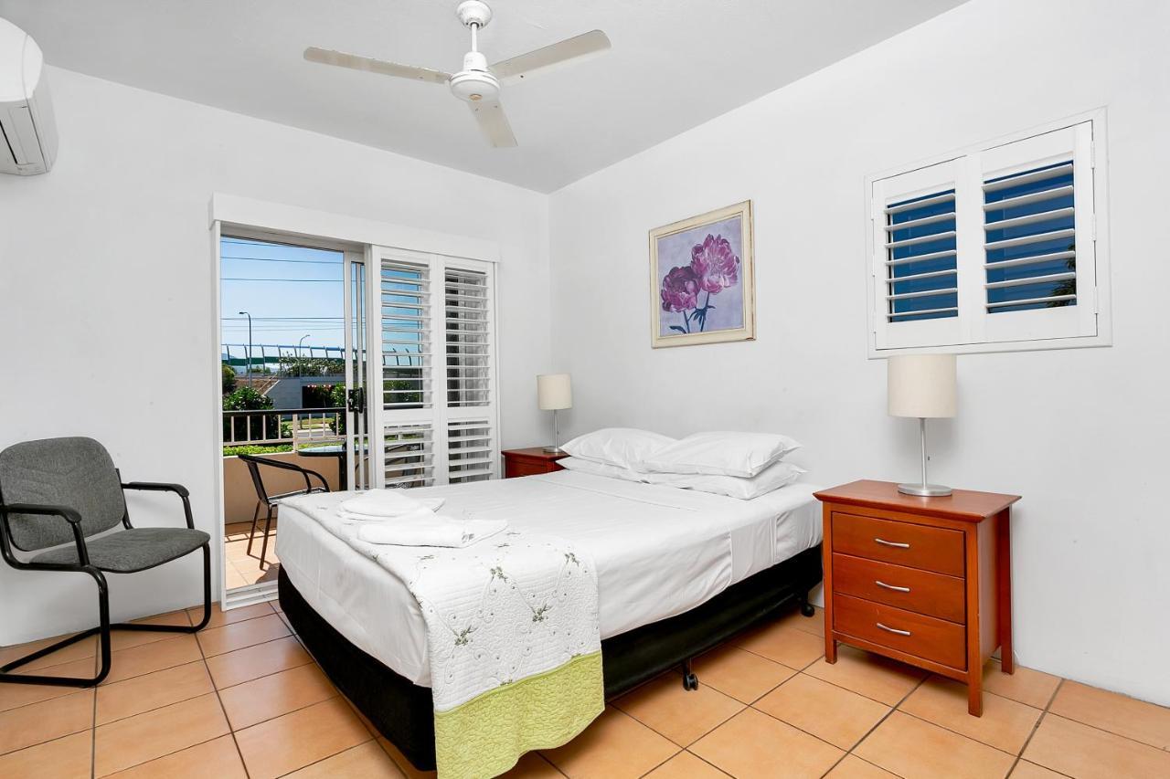 Cairns Reef Apartments & Motel Esterno foto